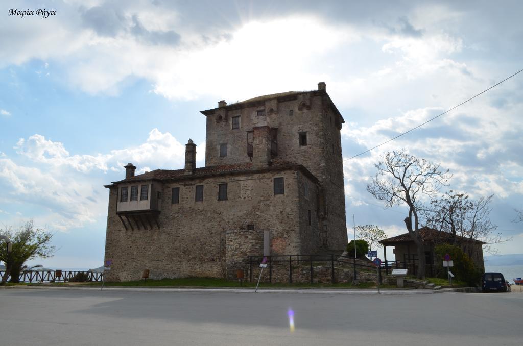 Emmeleia Accommodation By Maria Riga Ouranoupoli Exterior foto
